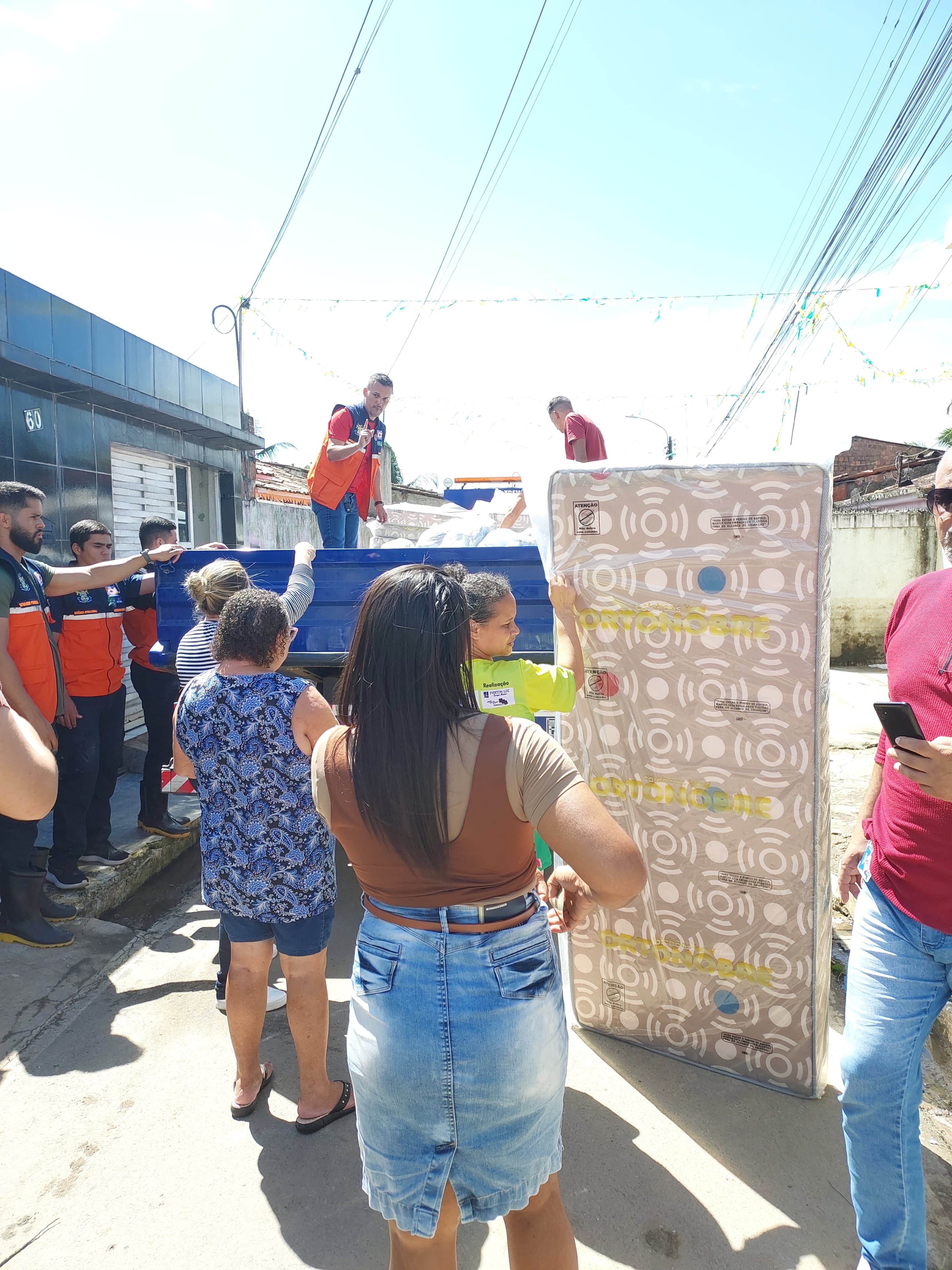 Prefeitura de Goiana amplia distribuição de donativos e reforça assistência às áreas afetadas pelas chuvas