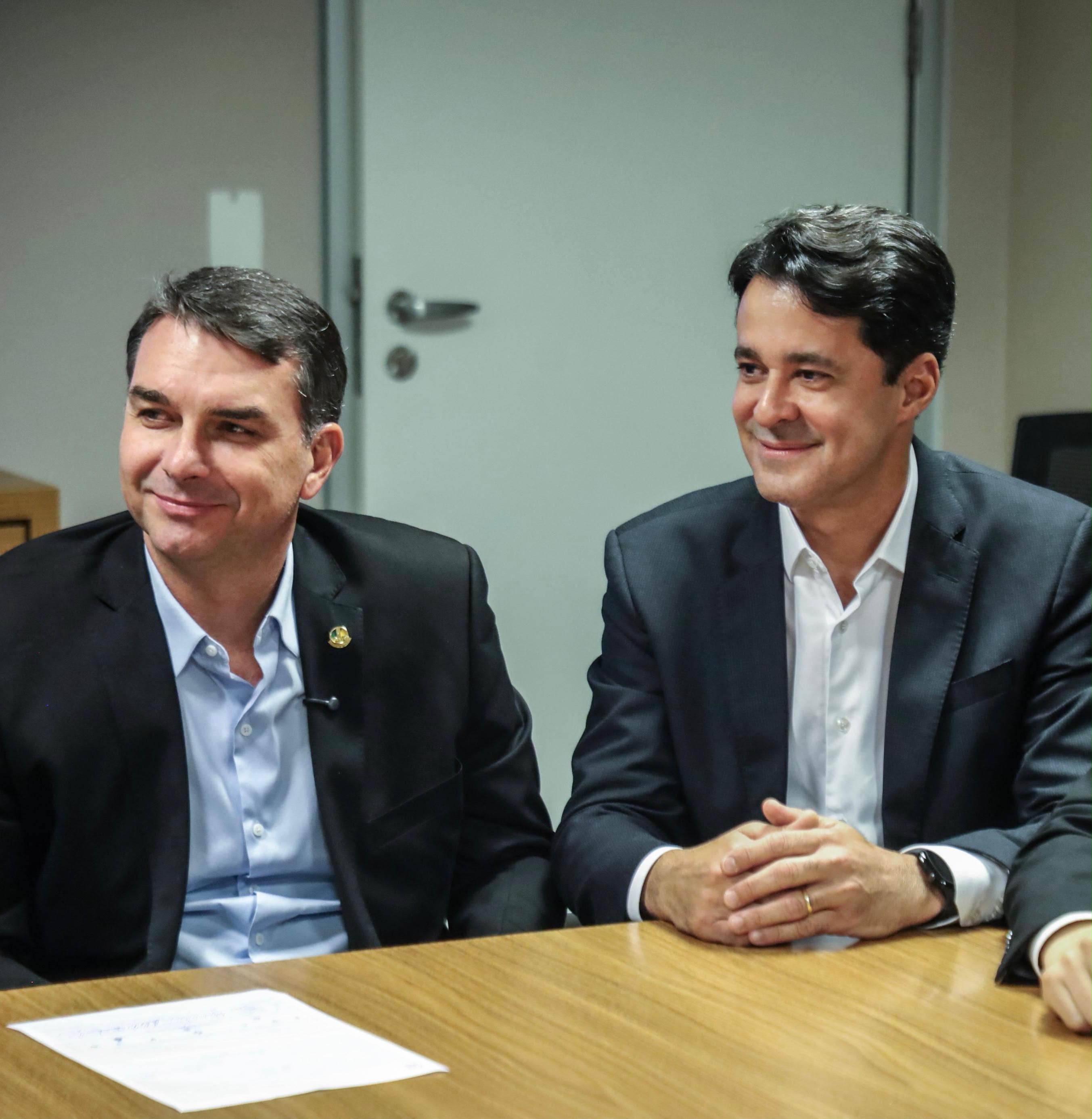 Anderson Ferreira anuncia agenda de Flávio Bolsonaro em Pernambuco no dia 9 de julho