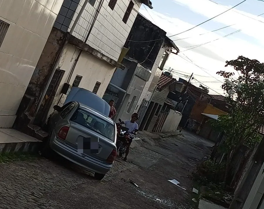 Criança de 3 anos morre após carro conduzido pela avó capotar em João Pessoa